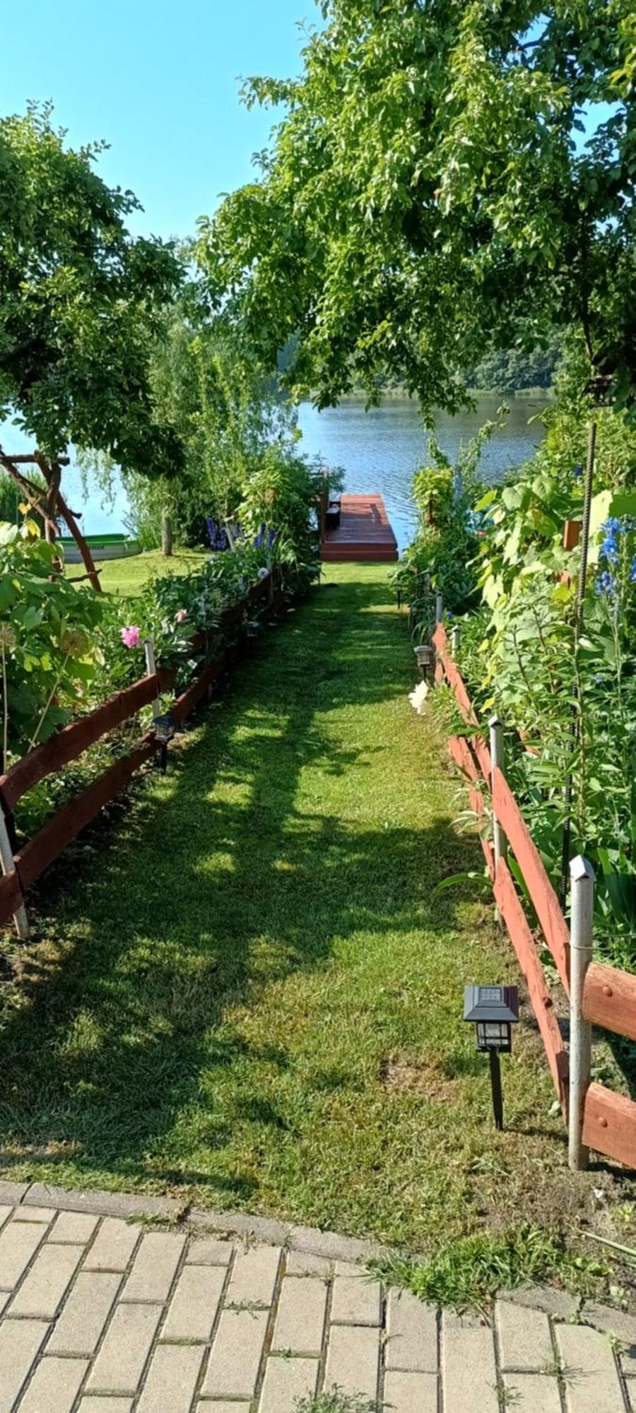 Agro-Tur Domki W Szuwarach Kuty Dış mekan fotoğraf
